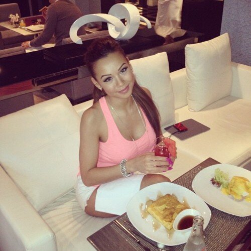 I get jealous. Don't touch, talk to, or flirt with what's mine.
