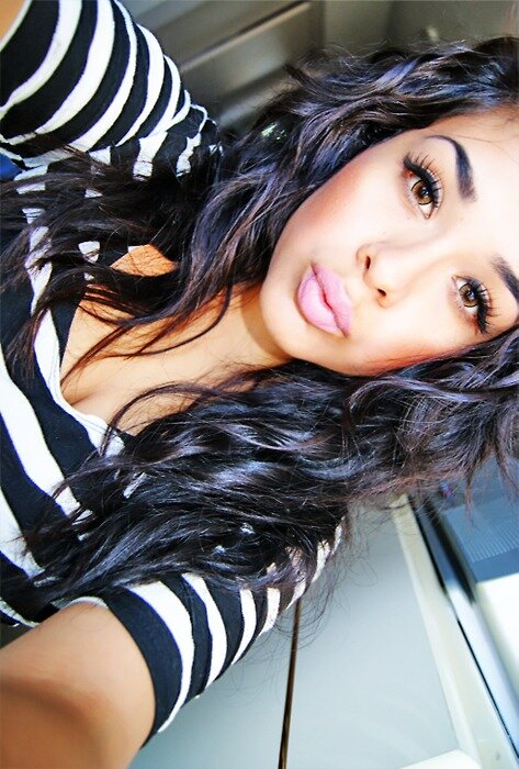 Here's to the girls who don't have a guy to tell them how beautiful they really are.