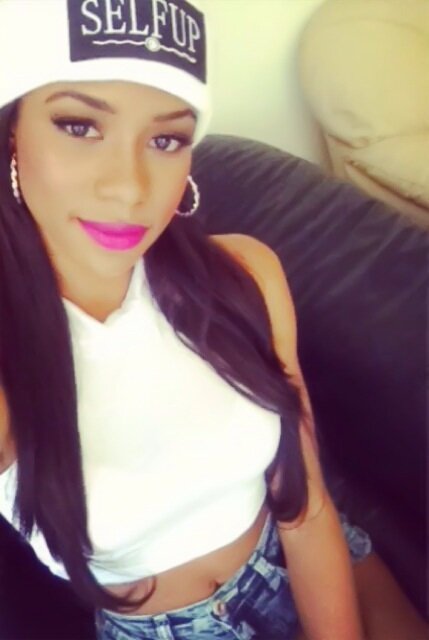 RaychelForteau's profile picture. If he wants back in, he needs to show me that he won't walk out again.