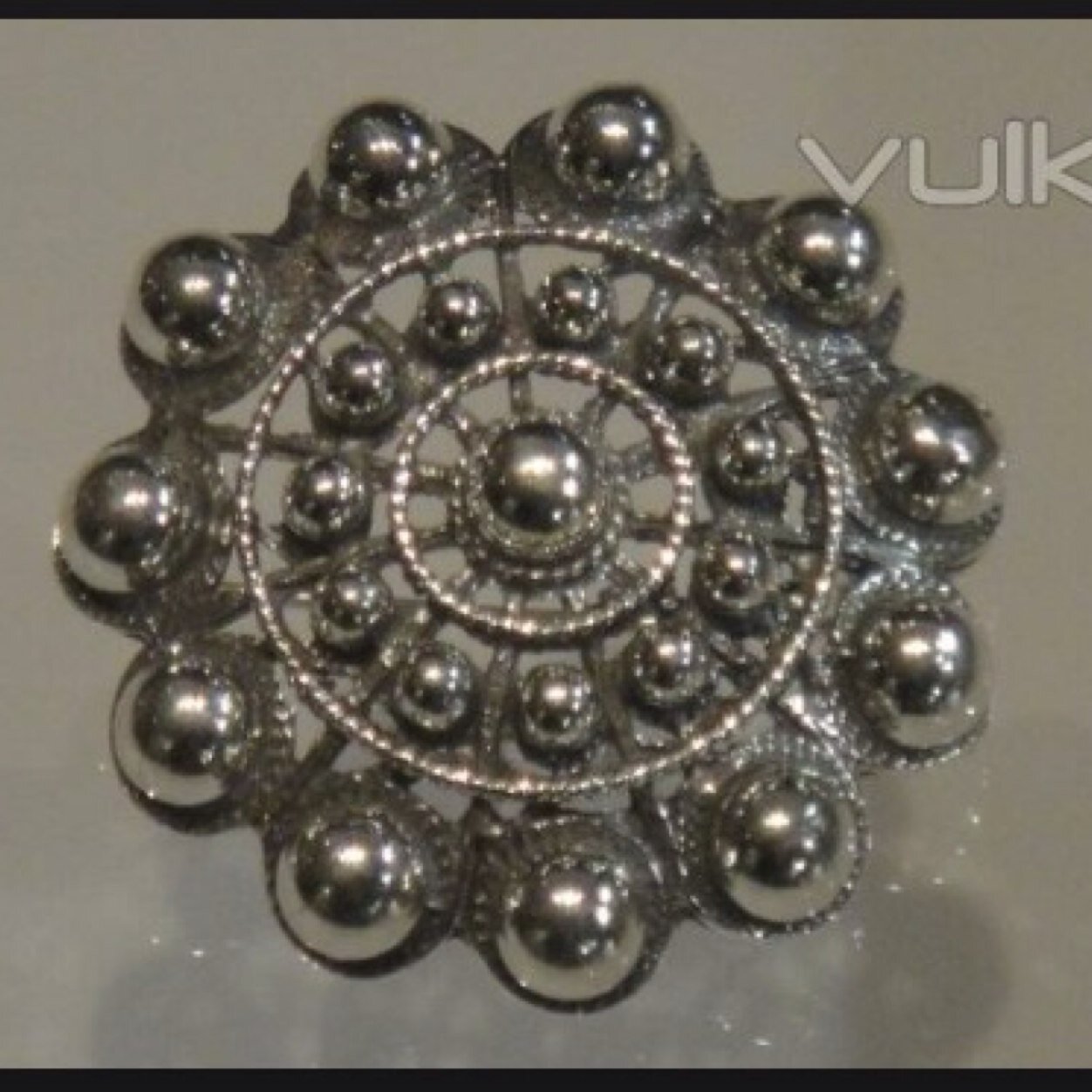 marisalfon's profile picture. 