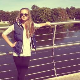 dreamcatcheros's profile picture. У меня нет сногшибательной фигуры, длинных ног и прочих девичьих прелестей,но моя мама наградила меня шикарными глазами и добрым сердцем.