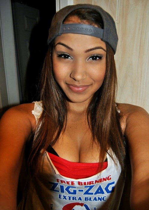 SharityZolini's profile picture. Just cause i forgive you doesn't mean i will forget the pain you put me through.