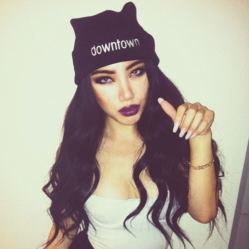 AlyssaBenditti's profile picture. Everyone keep's telling me to just get over you and to move on, but they obviously don't understand just how hard I've already tried.