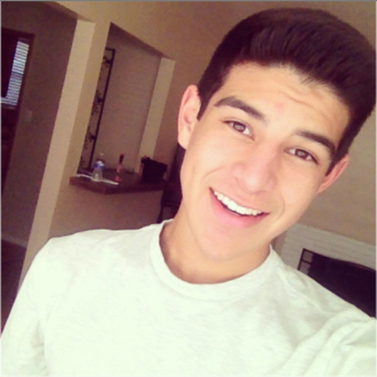 don't follow this account!
 
 follow HIS TWITTER @JosephJurado1 ! He actually talks to his fans so you should help him get more viewers :)