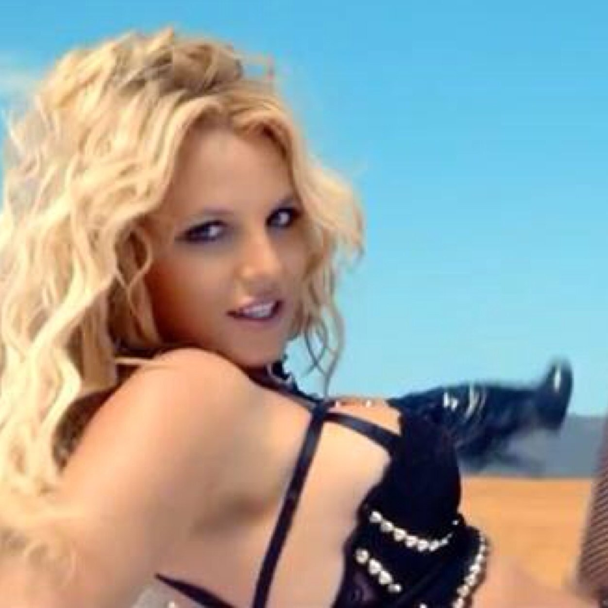 @BritneySpears the queen. #BritneyJean