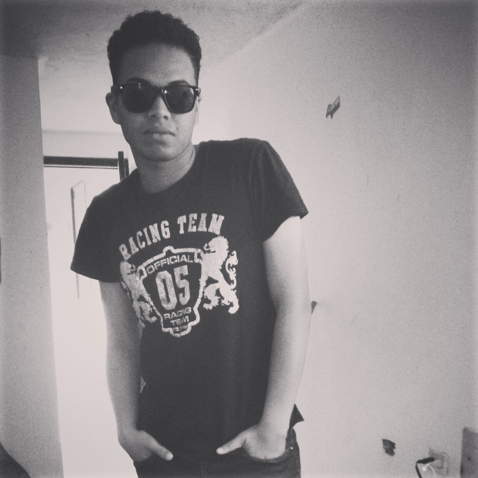 jimmy24Char's profile picture. La Música MI Mas Grande Pasión,  Músico,Estudiante, Arte Soy, En Estos Momentos Soy  Quien Soy, Quiero MI Familia,