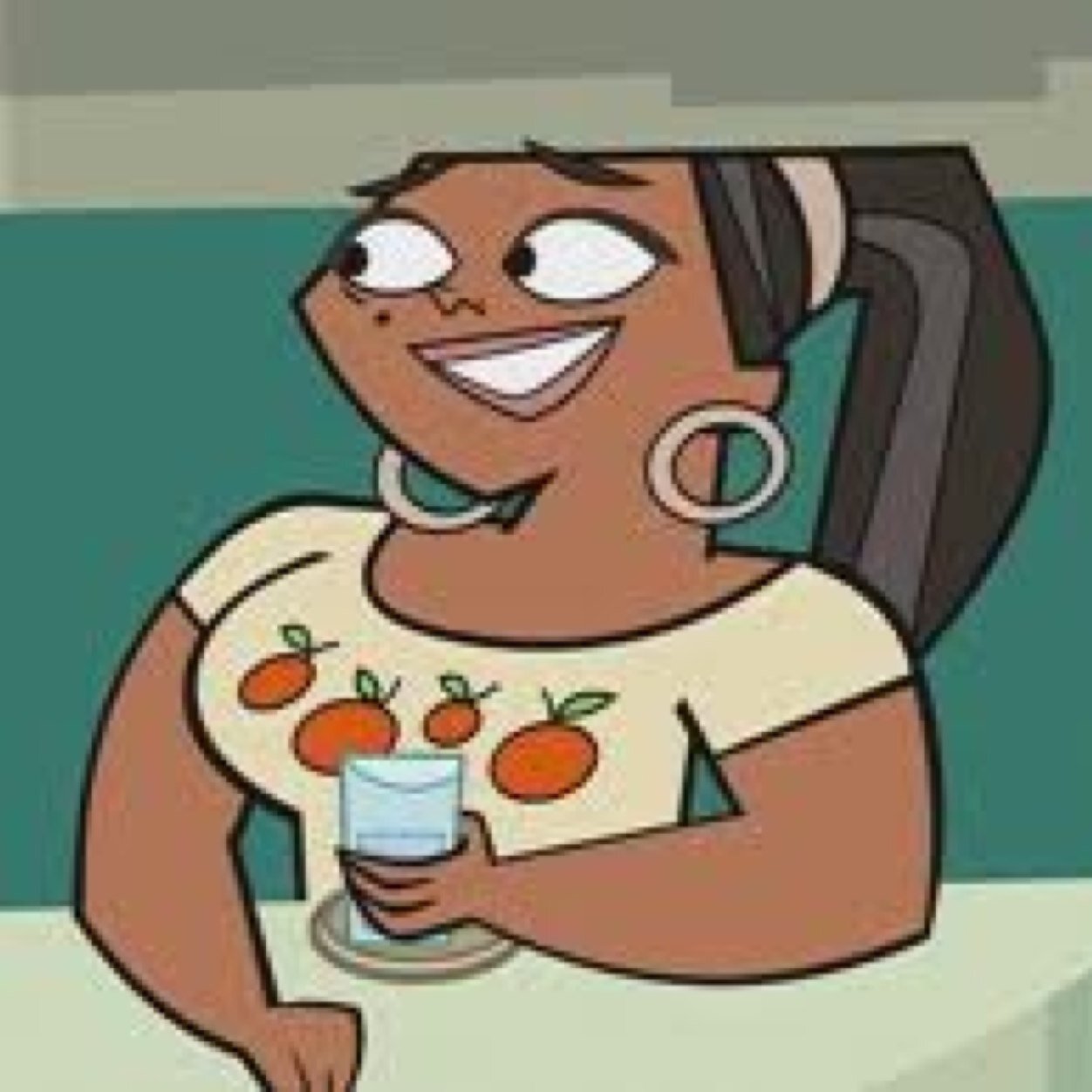 SisterWithTude's profile picture. 