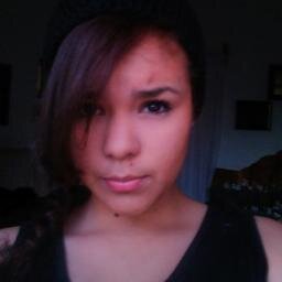 no necesito ser perfecta para saber que soy yo... tu ni nadie me cambia porque asi decidi ser y no le pedi opinion de nadie...