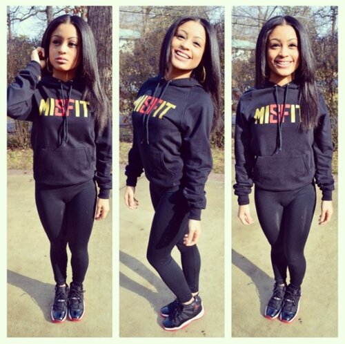 CarlynneAnglim's profile picture. They'll hate you if you're pretty. They'll hate you if you're not. They'll hate you for what you lack and they'll hate you for what you got!