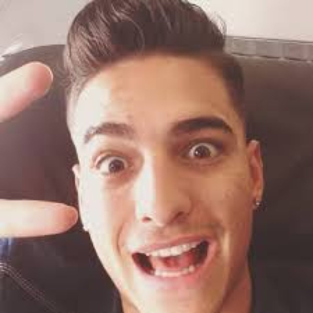 JLMLcolombia28's profile picture. 