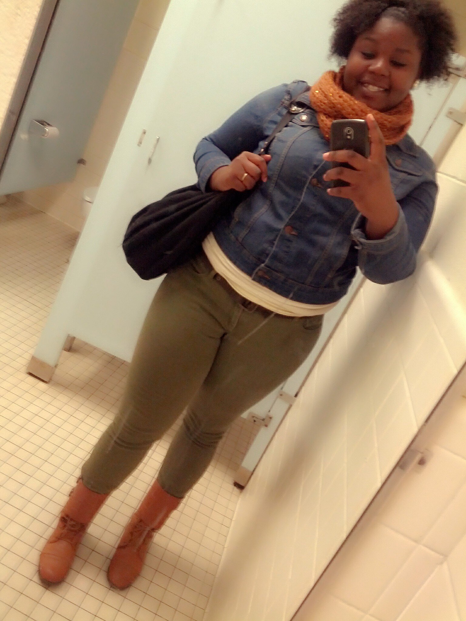 Chayys_Prodigy's profile picture. C/O 14' #Bow I Need No One But My Two Loves China And @AyeYouCee Follow Her ! If You Got Drama With You Dont Follow Me ♥♡♥☆★☆