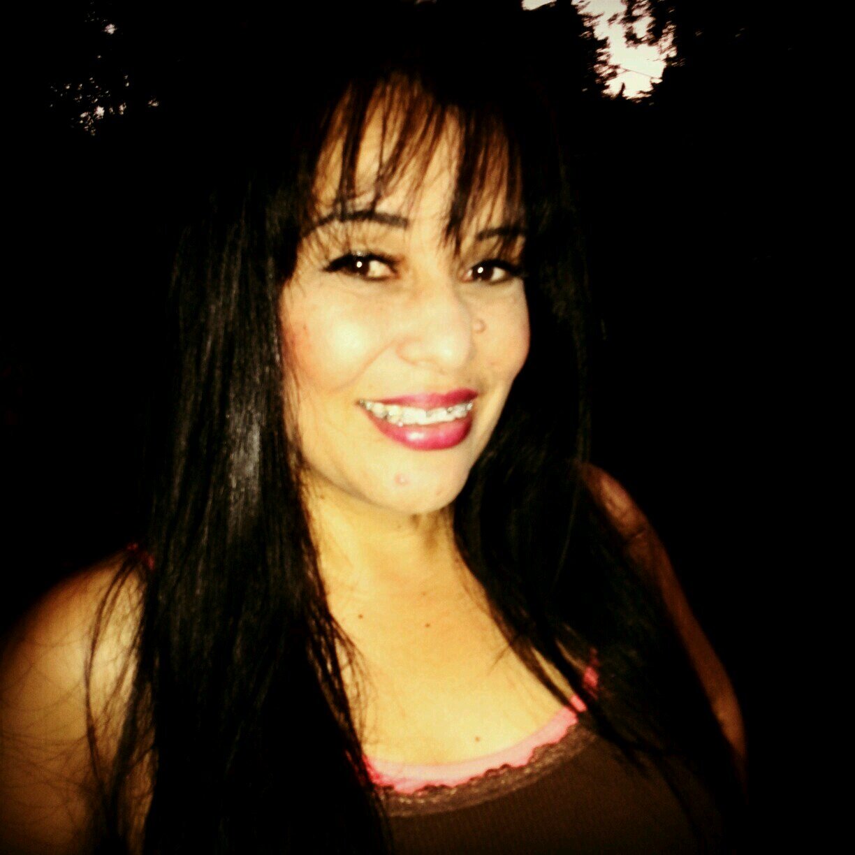 Bohemia, soñadora, convencida q el amor es un sueño y felizmente Casada con un hombre maravilloso @juancho0683 .!!! Mi instagram @marthaisabelgrisales