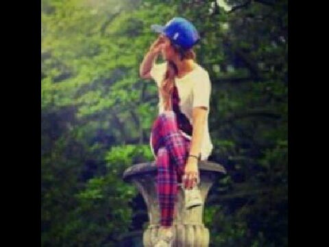 استغفرالله واتوب اليه. دامككم وصلتوا هينا اسعدوا جميلتي بفولو @tahani1_ :(؟