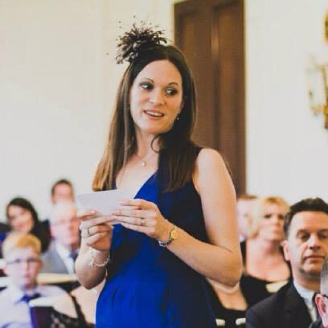 dee_clare's profile picture. 38* (now 41!) going on 100