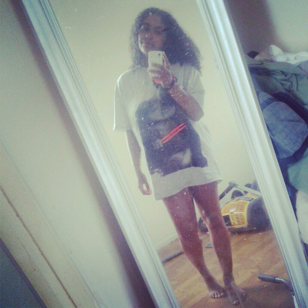 Insta: @fxckheaters 
           J♥