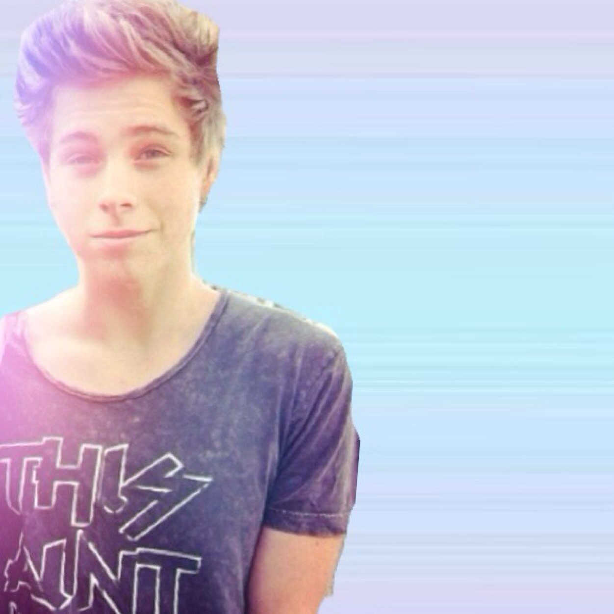 Hey! PLEASE FOLLOW ME ON MY ACCOUNT @HEMMOTHESEXGOD Thankyou! I will follow back x