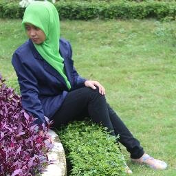 apriskaPuput's profile picture. love, simple and adventure