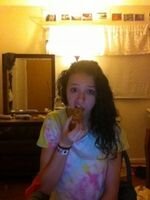 herbblanca712's profile picture. que bonitos suenos, que triste soledad siempre estas en mi mente y no te puedo abrazar.