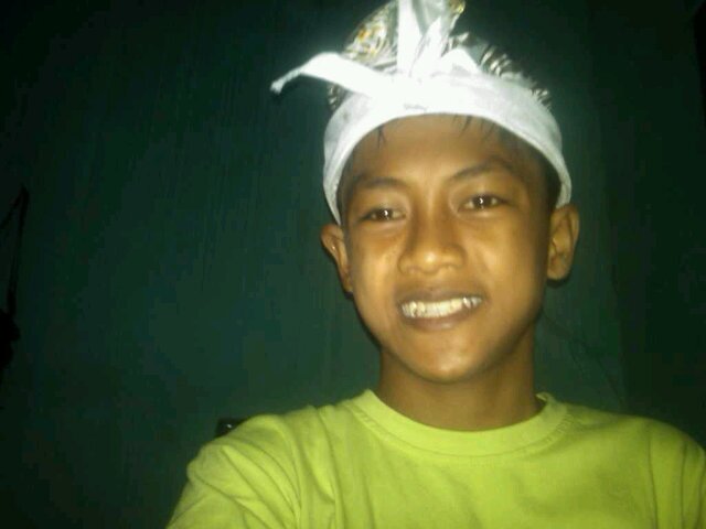 follow aye ya entar ane follback klo gk mantion, SMK Darunnajah2 cipining