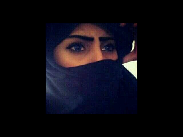 ‏اخلاقگ هي التي تجذب لگ الناس حتي لو لم يعرفو عنگ شيئاً...