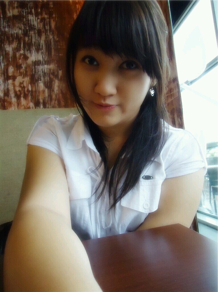 IngeOkeLestarii's profile picture. Universitas Multimedia Nusantara 2011 | I'm just an ordinary girL with extra ordinary its bcoz of Jesus ..