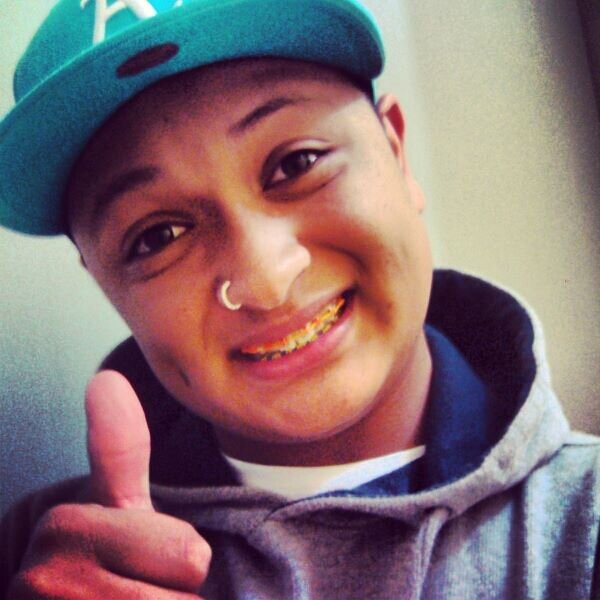 ApaeAgalu's profile picture. 