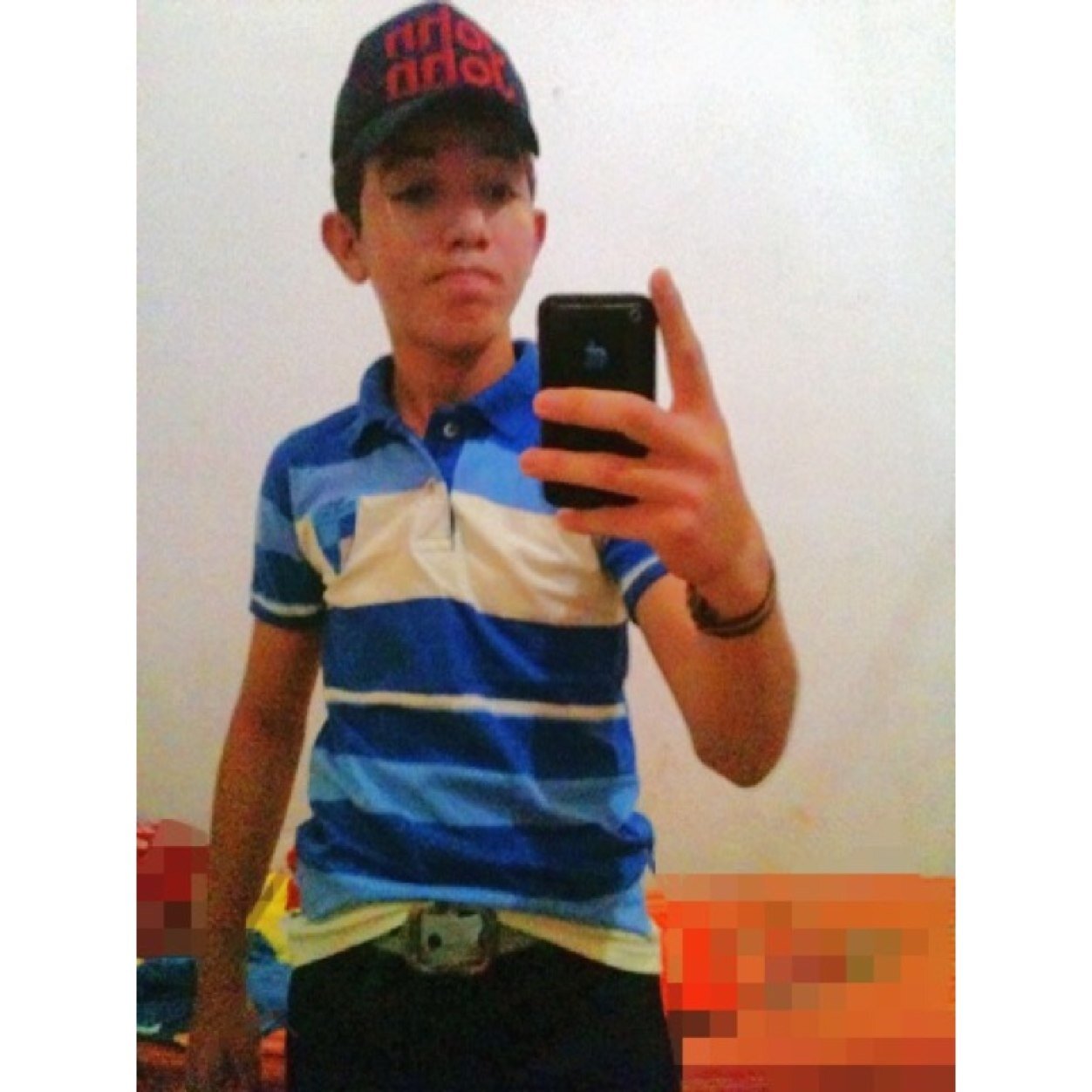 -- WhatsApp - 9837-0086 , Facebook - http://t.co/G5CGO7J9bV .