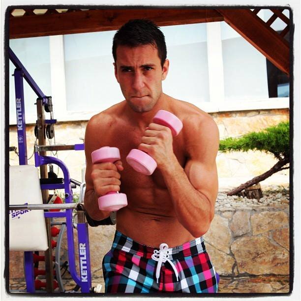 MADRID, Entrenador Personal Privado. La clave del ÉXITO es no abandonar nunca. Dedicación. Determinación, Motivación, Disciplina.
SOY CAMPEÓN DE MADRID 2014