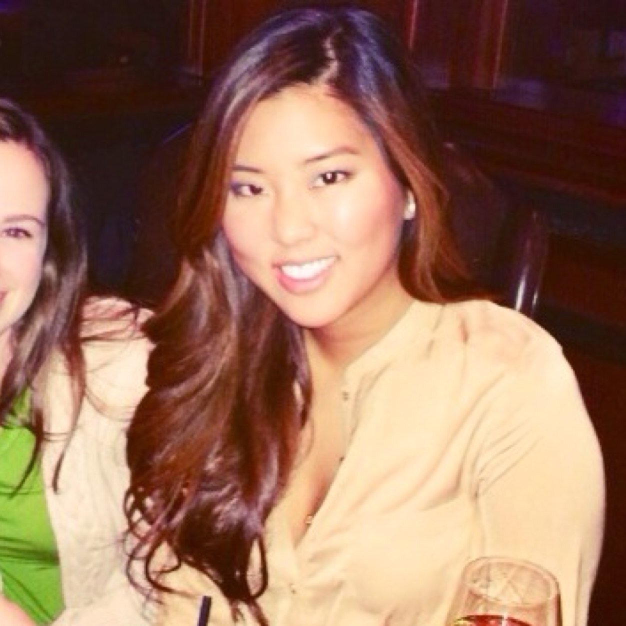 catherinebong's profile picture. New cat with an old school flow.