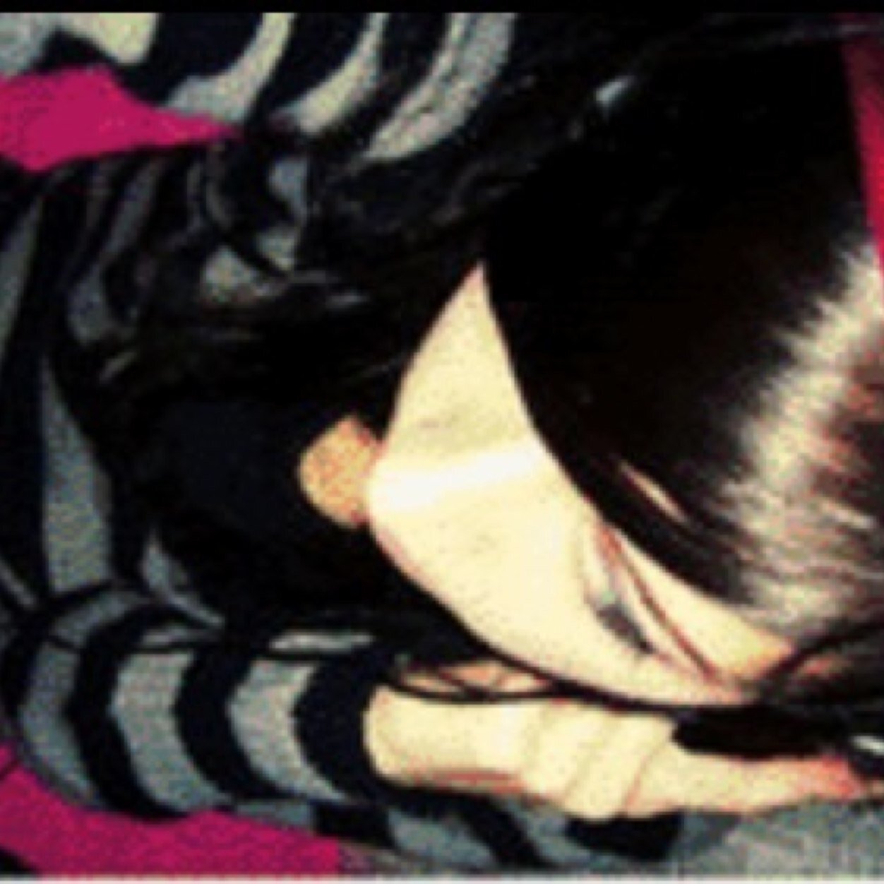 dees_tiny's profile picture. I am a shy girl, with a very dangerous filthy mouthed alter ego!