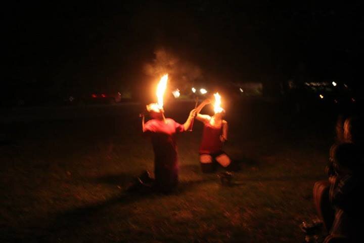 Entertainer. Fire, Glow & Variety Acts.