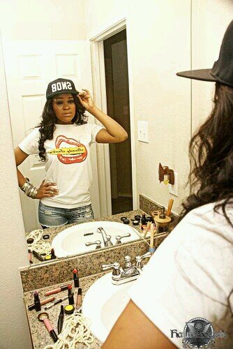 A Bio Really???? . My Life & This World I Live In Doesn't Consist For/Of Explanations !!! Doing Does The Most Soooo Follow Me Now #FCF #LakerNation