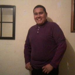 Amante de la vida y sobre todo agradecido sobre todo lo que me ha dado! :3