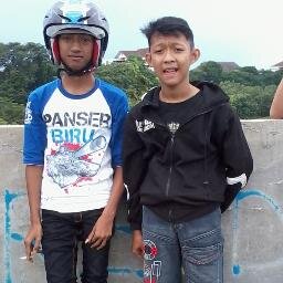 35 Jhs | Pendukung Sejati PSIS Semarang | Panser Biru