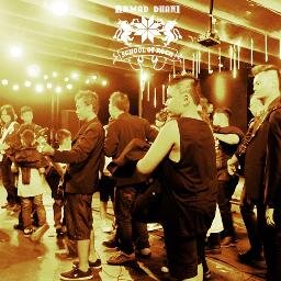 #moveon to Jl dr Radjiman 557B Laweyan Solo (0271) 741767 SEMUA ORANG BISA MAIN MUSIK