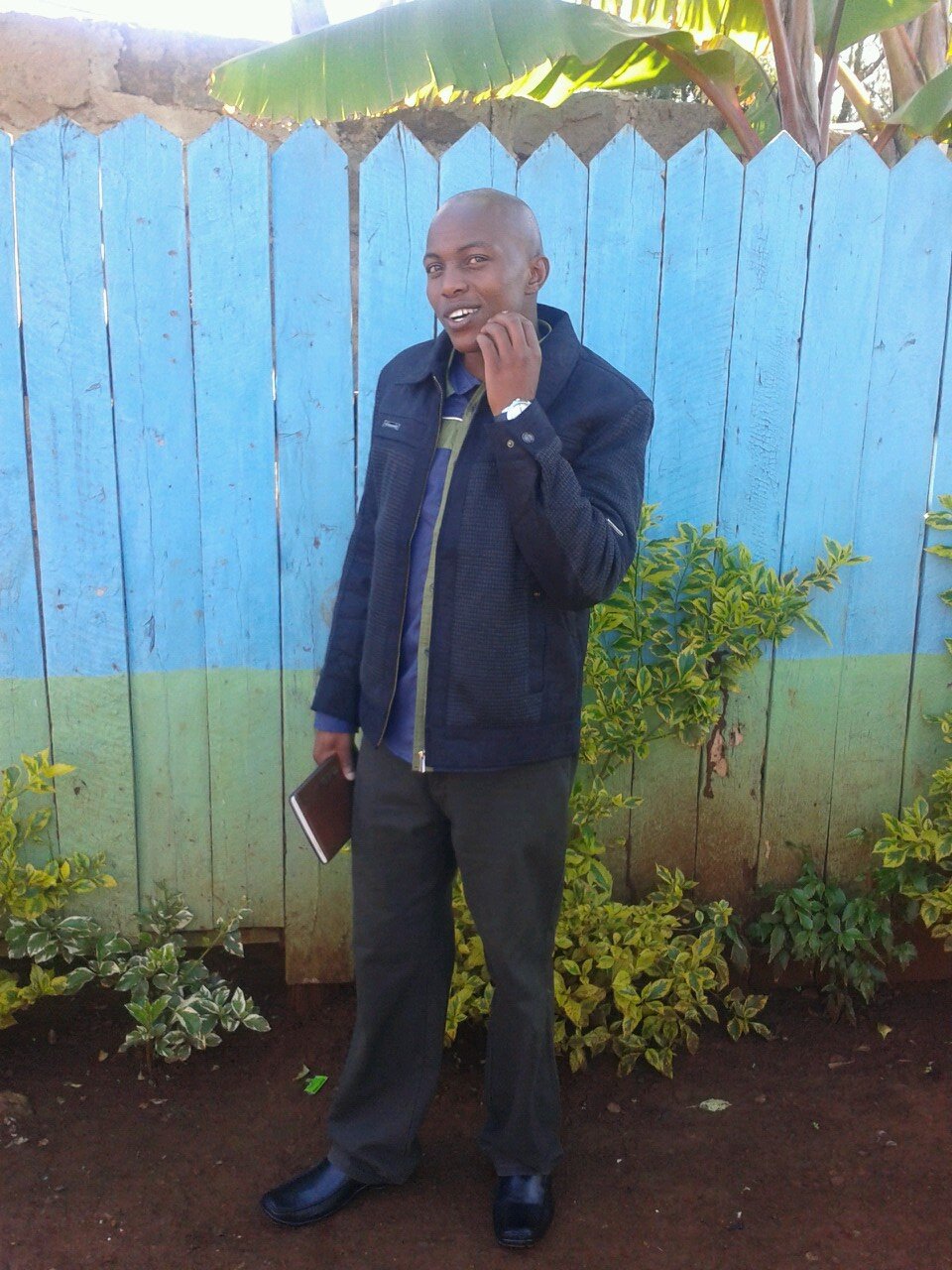 political analyst n a local politician