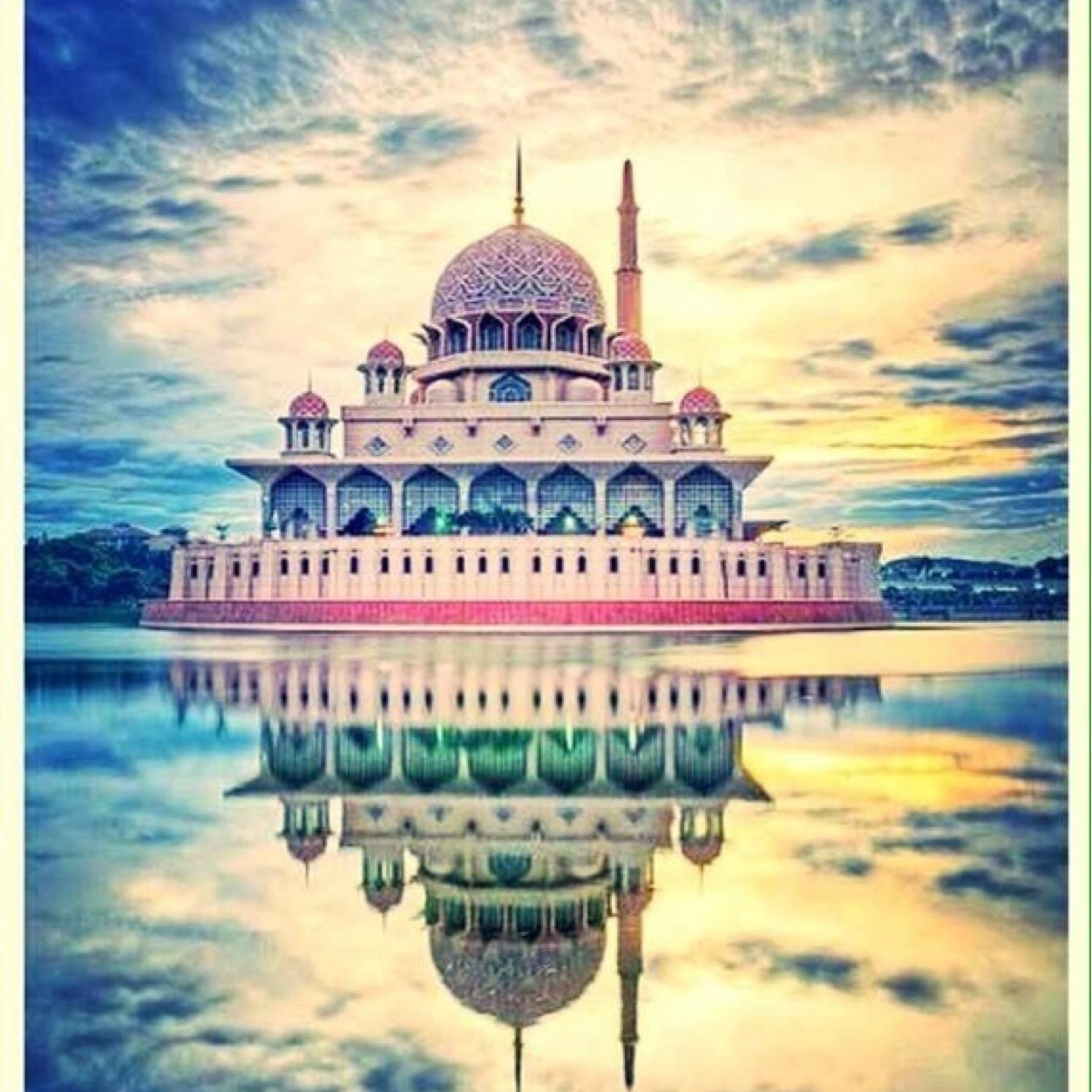 سبحان الله وبحمده سبحان الله العظيم ~