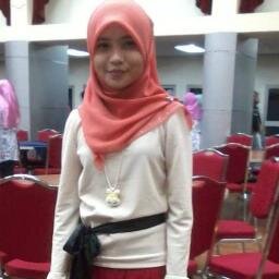 hye ! i'm a simple person .. tak moh sombng2 .. you follow me , i will follow you back .! 3

https://t.co/sUjKTXcEH8

https://t.co/7xFbFtfT31