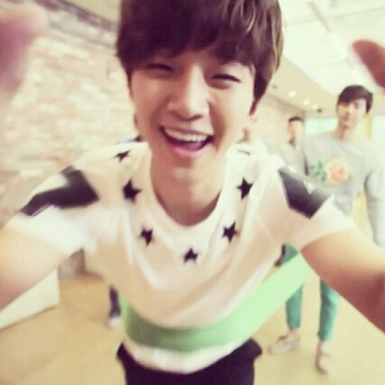 2PM♡ junho一筋(*´ー｀*) 
ぴえむ友達少ないので仲良くして下さい♡
