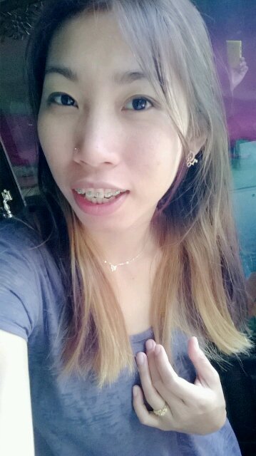 อ่านก่อนฟอล . . กูเมียทอม . หลง ไหล ใน ลี ล่า และ รด ลิ้น ของ เพศ ที่ สาม . Thanks for following me & hope you !!