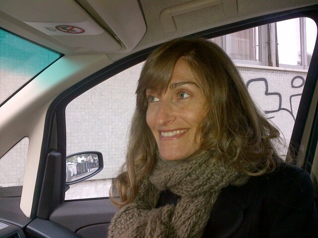 ariarz's profile picture. 