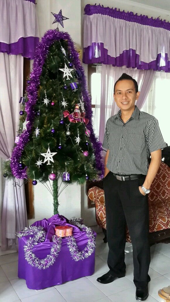 hardyrau's profile picture. Born to be a leader