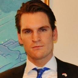 IR ace | Main interests: trade, customs, and geopolitics.