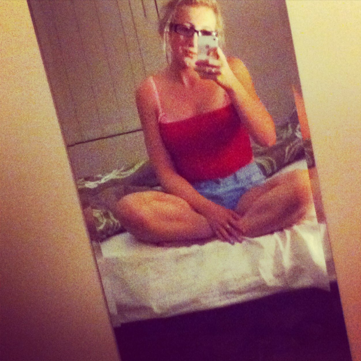 ____cloz's profile picture. Instagram: ____cloz