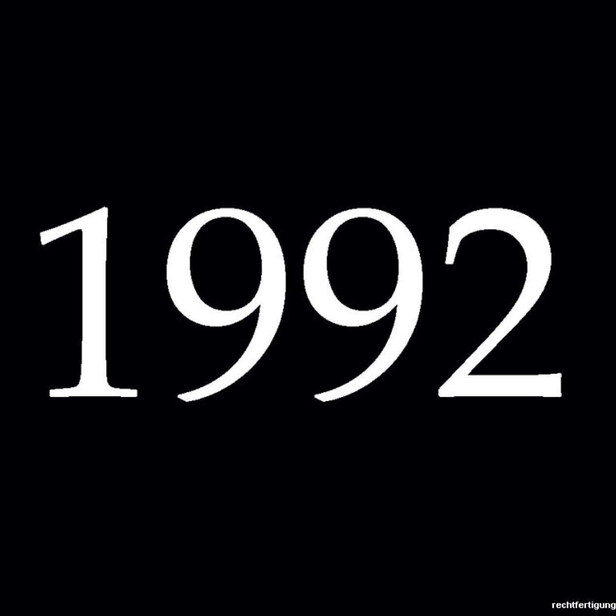 学生だろーが社会人だろーがとりあえず1992年はフォローでしょ！！( ´ ▽ ` )ﾉWe are 92lines!!! 定期的に月1で六本木の会員制BARでパーティーやって交流会してきます☆フォローしてね❤️笑