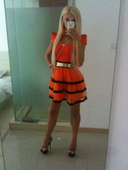 ElsetDavitt's profile picture. I care too much for people who don't care at all for me.