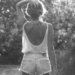 tca. En voie de guérison. I'll make it. - 20 ans - 1m75. Objectif: Retrouver mes 55kg.