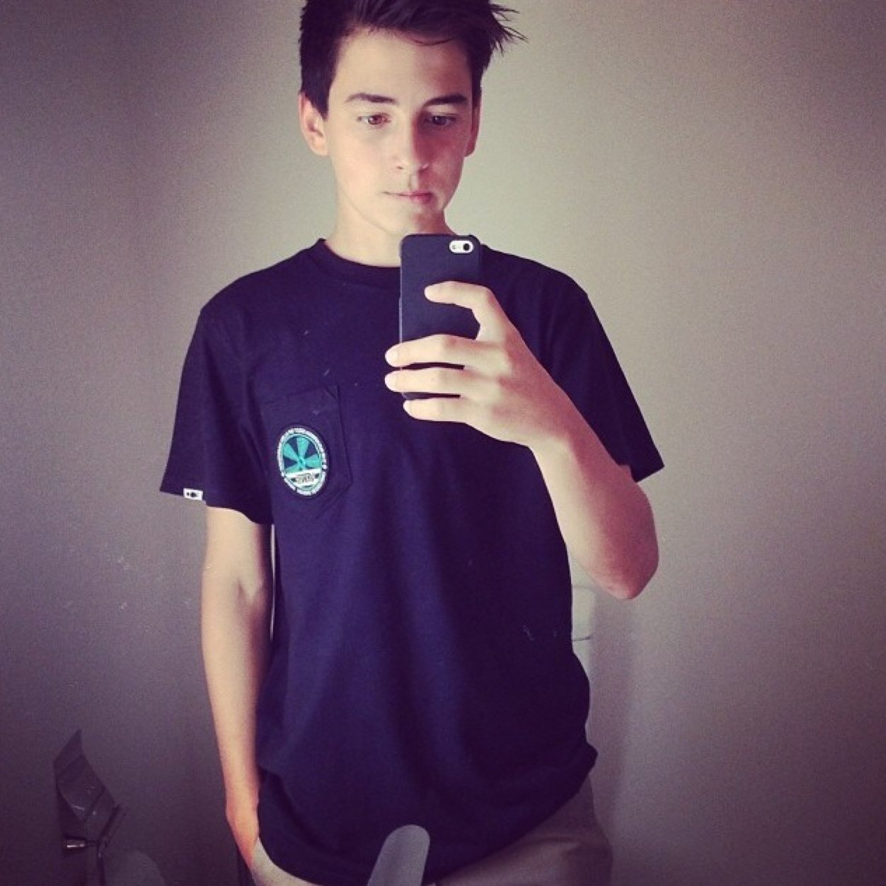 Call of duty junior pro gamer. Winning is teaching, Learning is learning. $ @senkixox GT = Saber oE