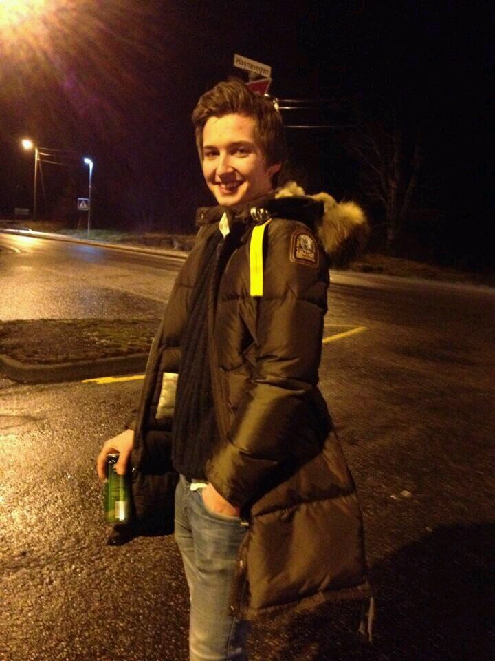 DanielHosoy's profile picture. 