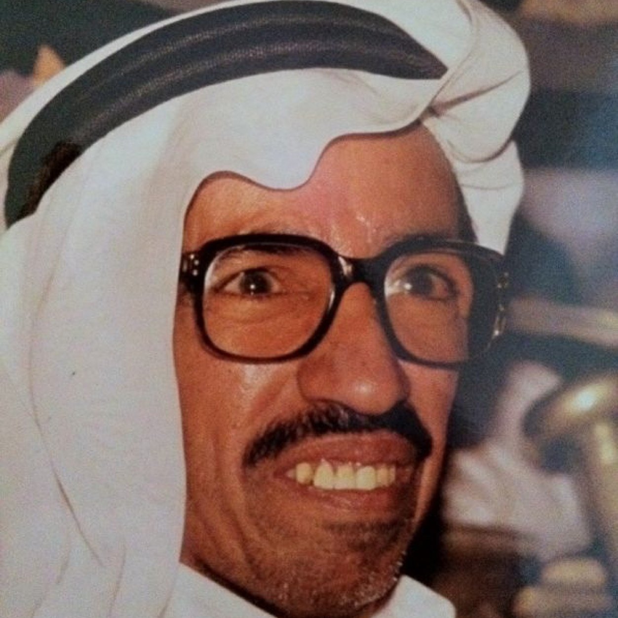 محمد بن عبدالله السنيدي ( غفرالله له ) هاوي ومحب للتراث أنشاء متحفه الخاص هذا الحساب للتعريف ببعض مقتنياته
